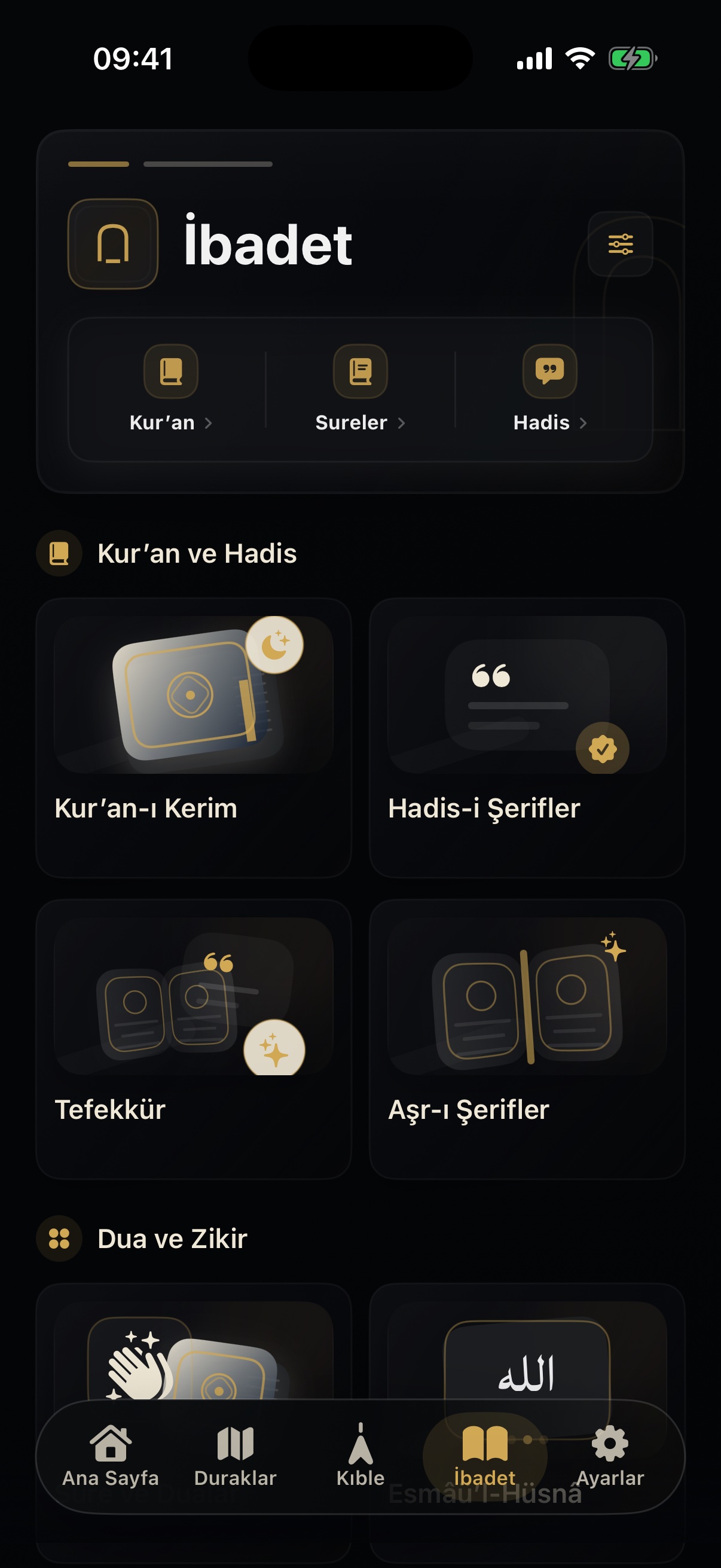 Kur’an, hadis, dua ve zikir araçlarının bulunduğu İbadet ekranı